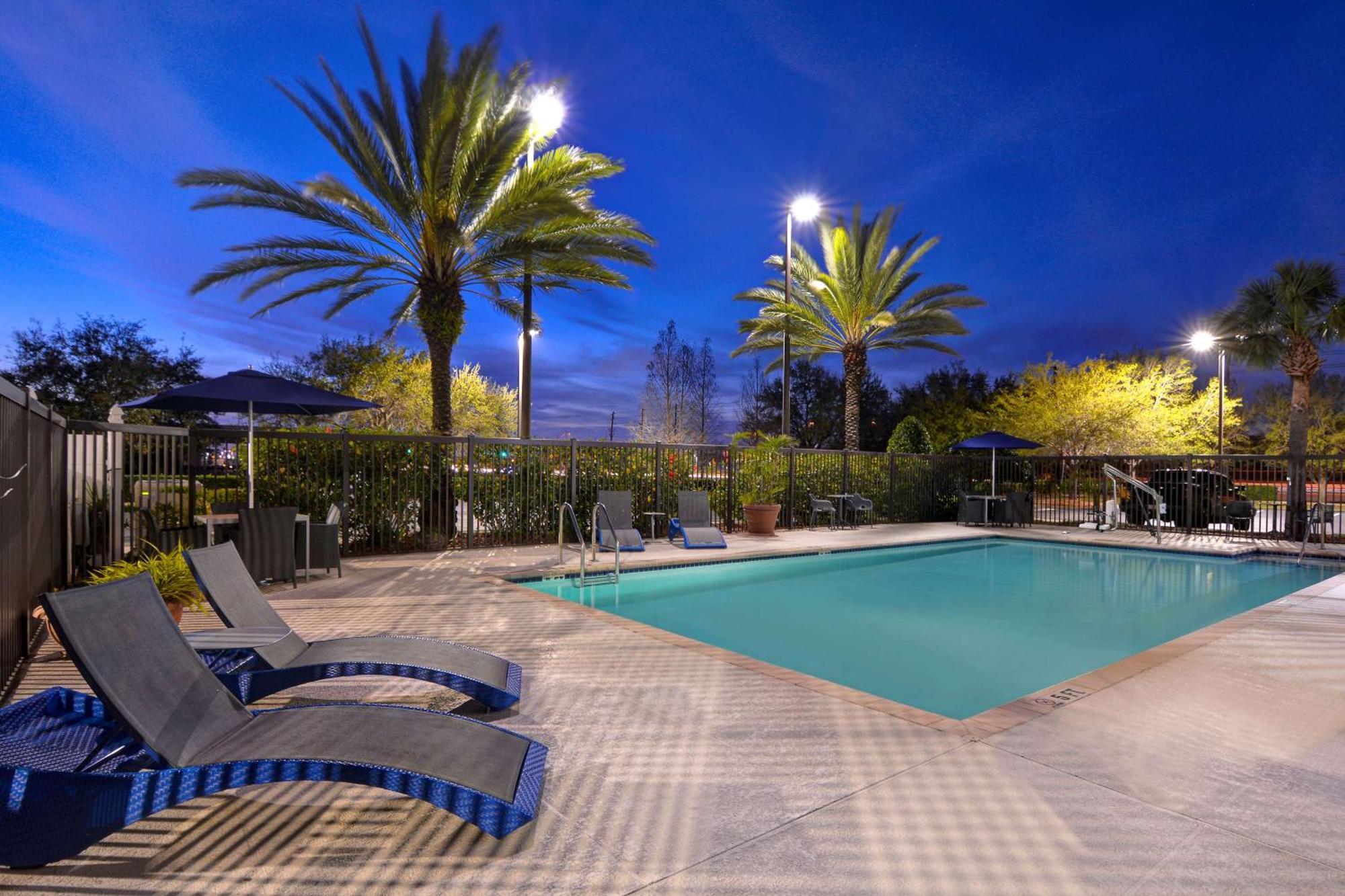 Hampton Inn & Suites Clearwater St Petersburg Ulmerton Road Fl Екстер'єр фото