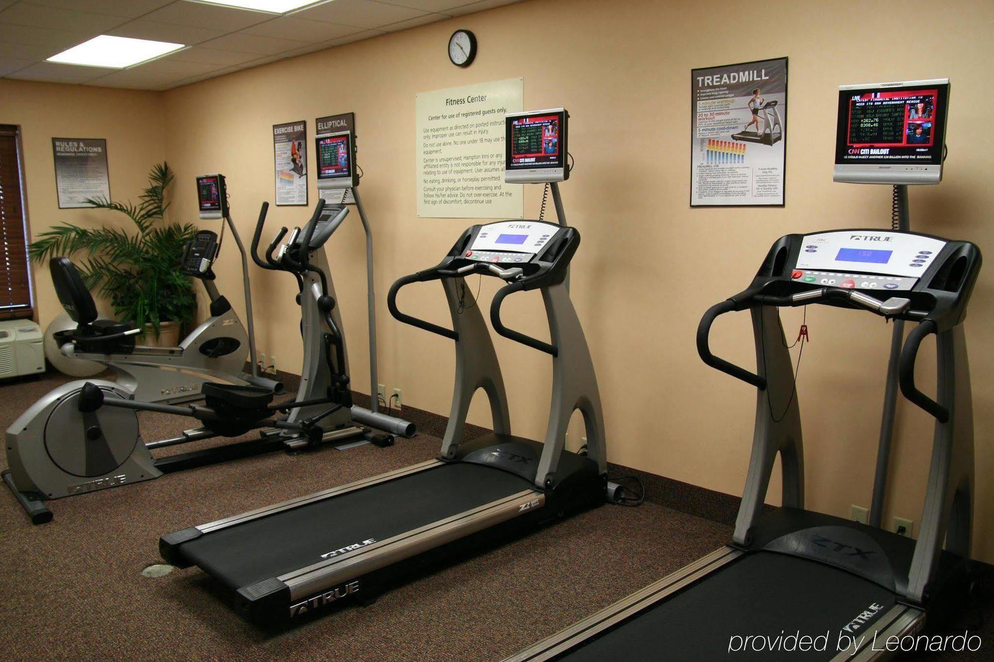 Hampton Inn & Suites Clearwater St Petersburg Ulmerton Road Fl Екстер'єр фото